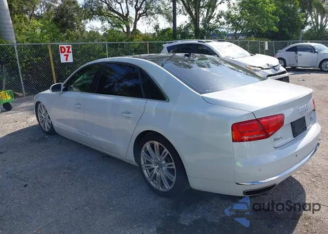 2014 Audi A8 4.0T z USA, uszkodzony, nr VIN WAUR2AFD8EN004371